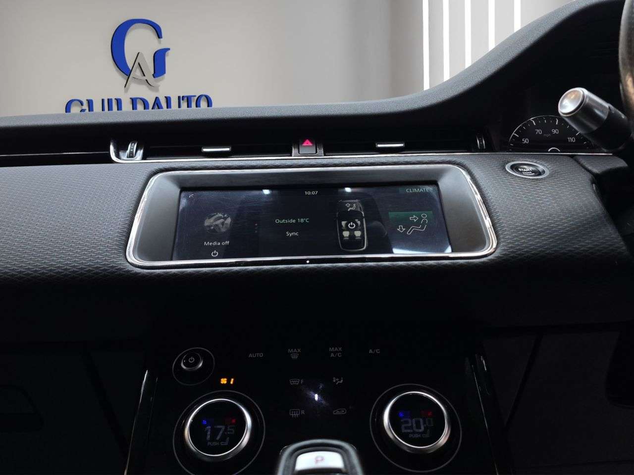 2019 LAND ROVER RANGE ROVER EVOQUE 2019 LAND ROVER RANGE ROVER EVOQUE