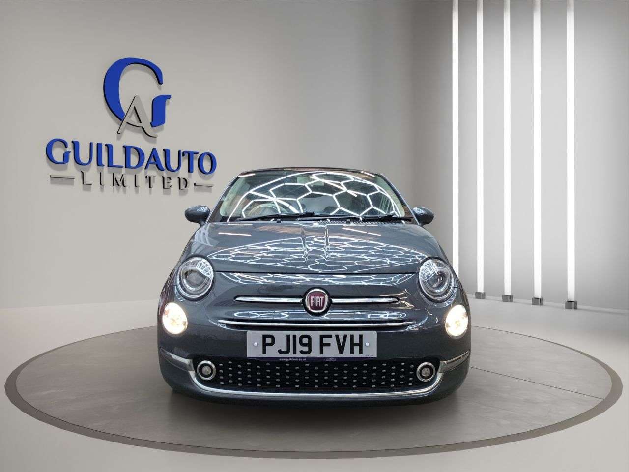 A 2019 FIAT 500 1.2 Lounge Hatchback 3dr Petrol Manual Euro 6 (s/s) (69 bhp) A 2019 FIAT 500 1.2 Lounge Hatchback 3dr Petrol Manual Euro 6 (s/s) (69 bhp)
