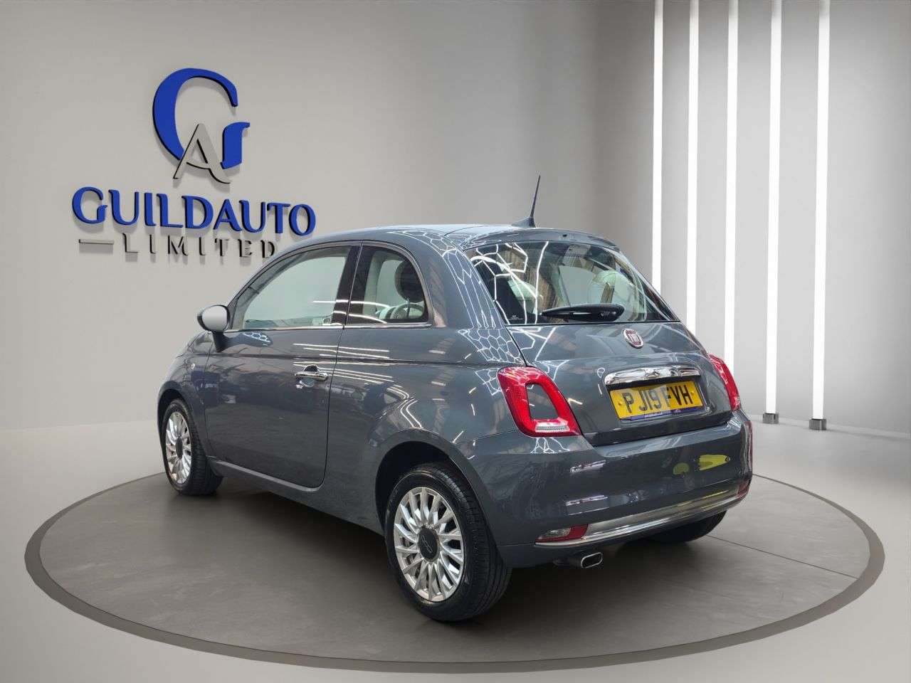 2019 FIAT 500 2019 FIAT 500