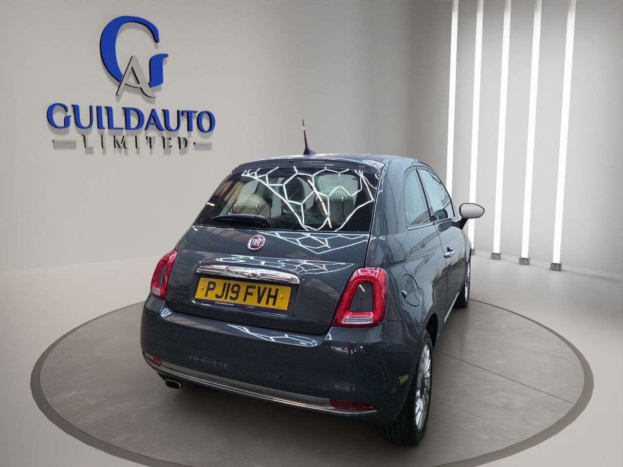 2019 FIAT 500 2019 FIAT 500