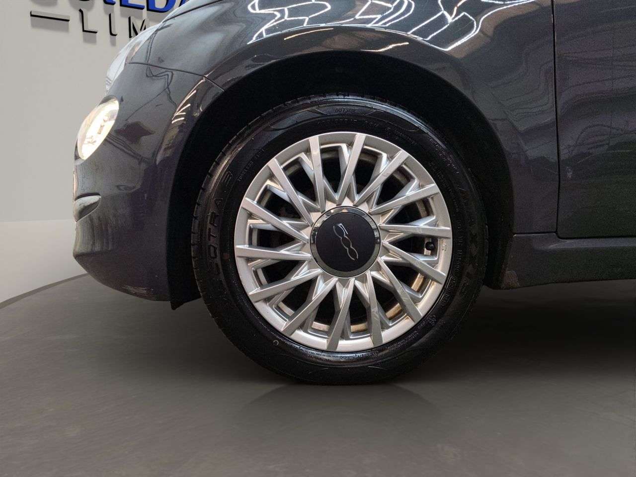 2019 FIAT 500 2019 FIAT 500