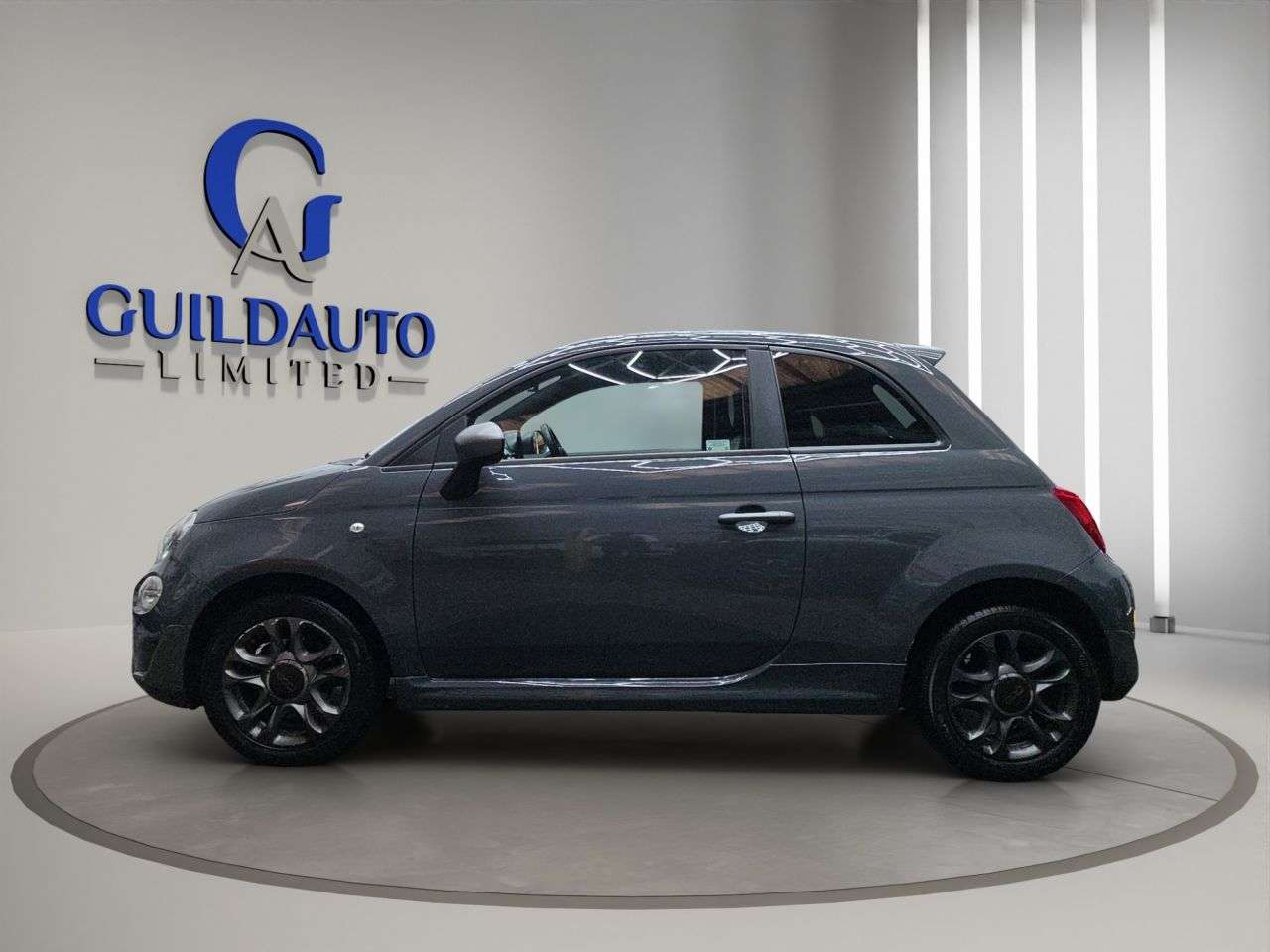 2017 FIAT 500 2017 FIAT 500