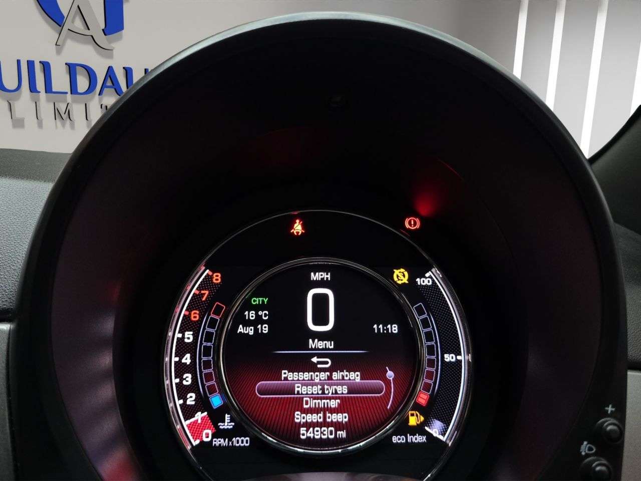 2017 FIAT 500 2017 FIAT 500