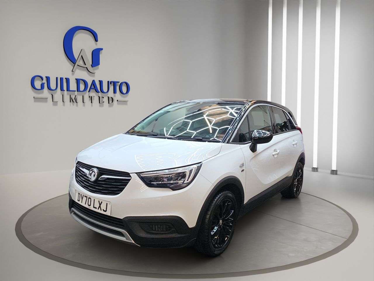 A 2020 VAUXHALL CROSSLAND X 1.2 Griffin SUV 5dr Petrol Manual Euro 6 (s/s) (83 ps) A 2020 VAUXHALL CROSSLAND X 1.2 Griffin SUV 5dr Petrol Manual Euro 6 (s/s) (83 ps)