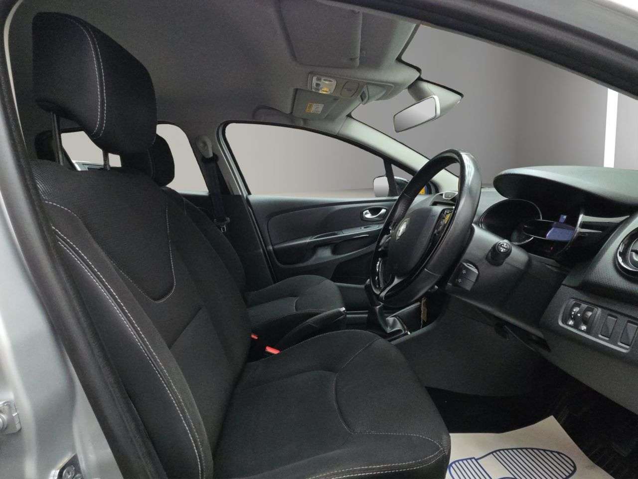 2016 RENAULT CLIO 2016 RENAULT CLIO