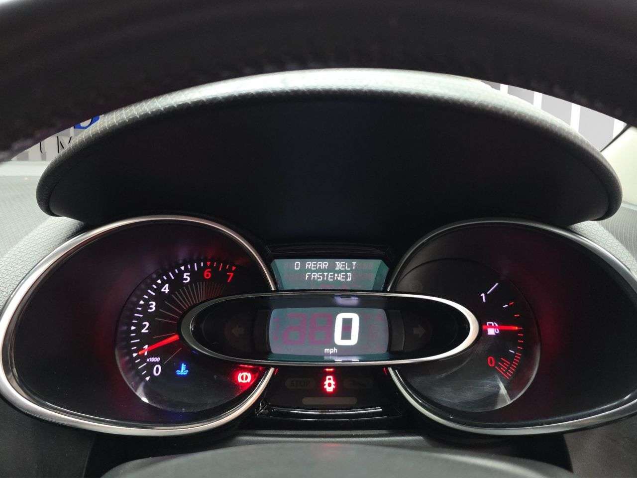 2016 RENAULT CLIO 2016 RENAULT CLIO