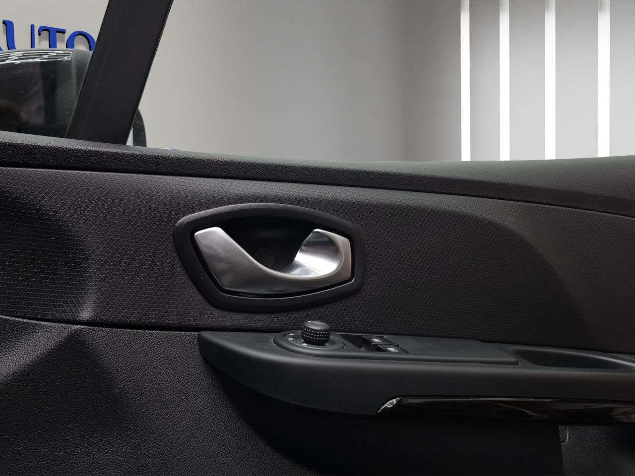 2016 RENAULT CLIO 2016 RENAULT CLIO