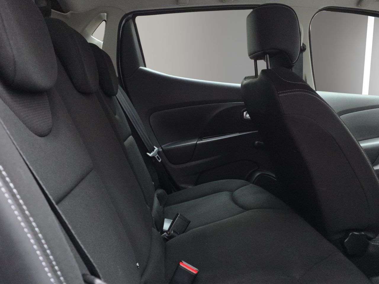 2016 RENAULT CLIO 2016 RENAULT CLIO