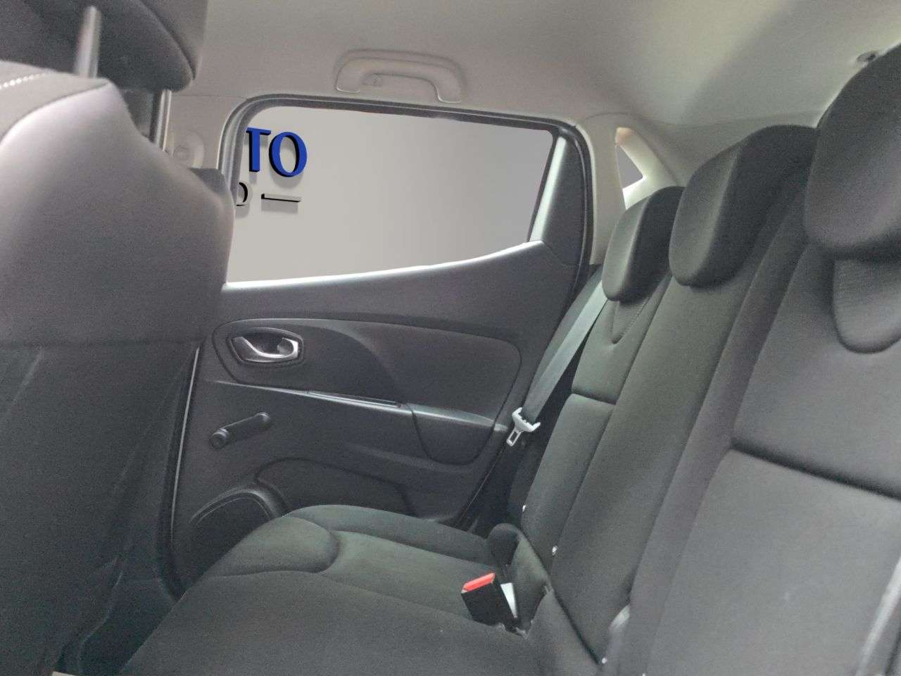 2016 RENAULT CLIO 2016 RENAULT CLIO