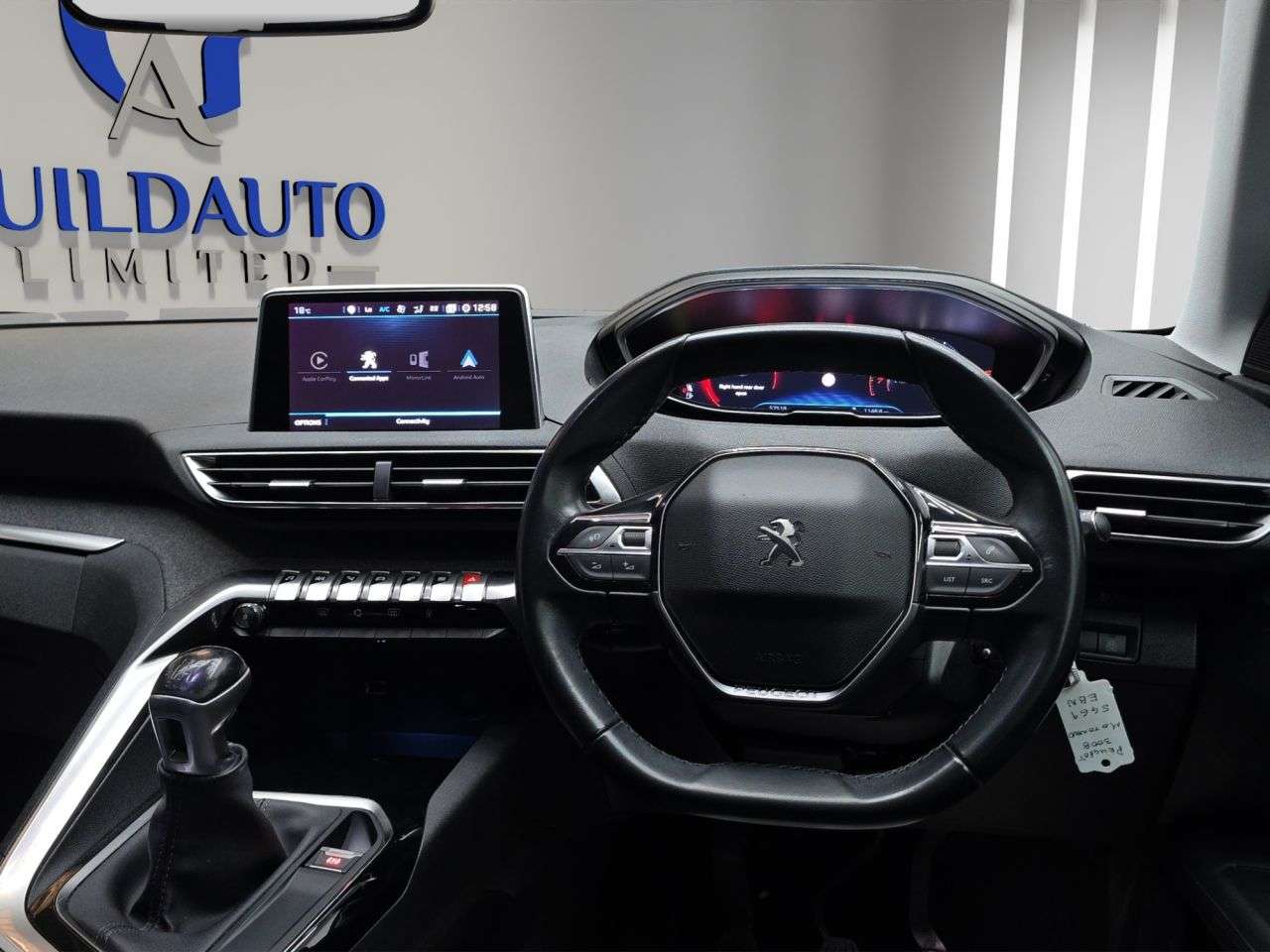 2019 PEUGEOT 3008 2019 PEUGEOT 3008
