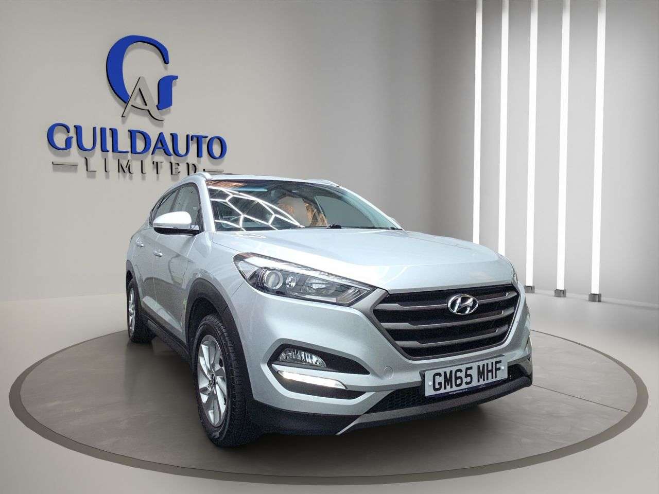 A 2016 HYUNDAI TUCSON 2.0 CRDi SE Nav SUV 5dr Diesel Manual 4WD Euro 6 (136 ps) A 2016 HYUNDAI TUCSON 2.0 CRDi SE Nav SUV 5dr Diesel Manual 4WD Euro 6 (136 ps)