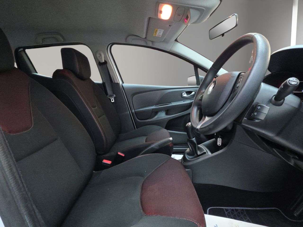 2016 RENAULT CLIO 2016 RENAULT CLIO