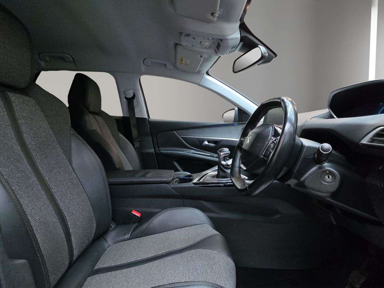 2017 PEUGEOT 3008 2017 PEUGEOT 3008