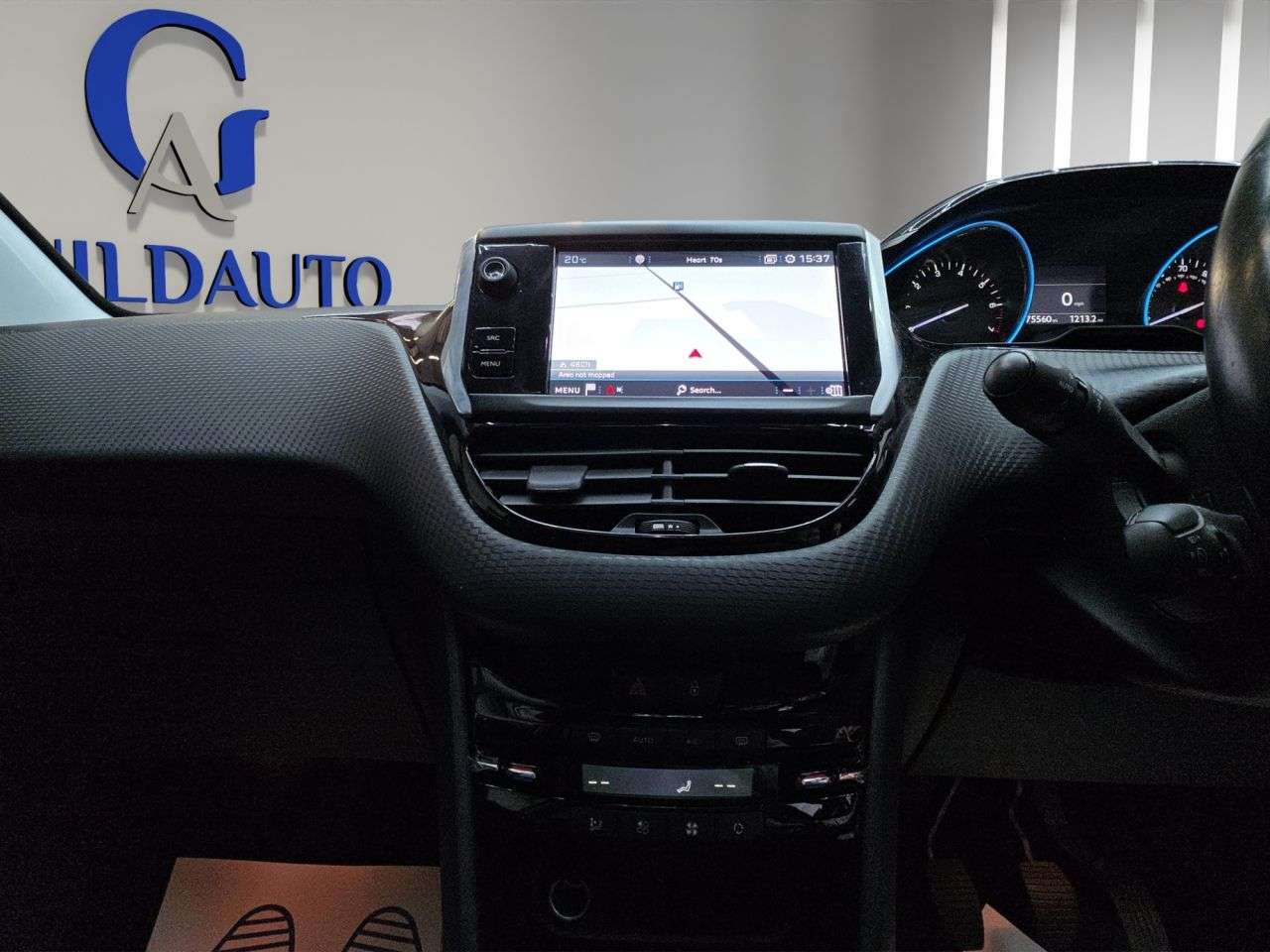 2018 PEUGEOT 2008 2018 PEUGEOT 2008