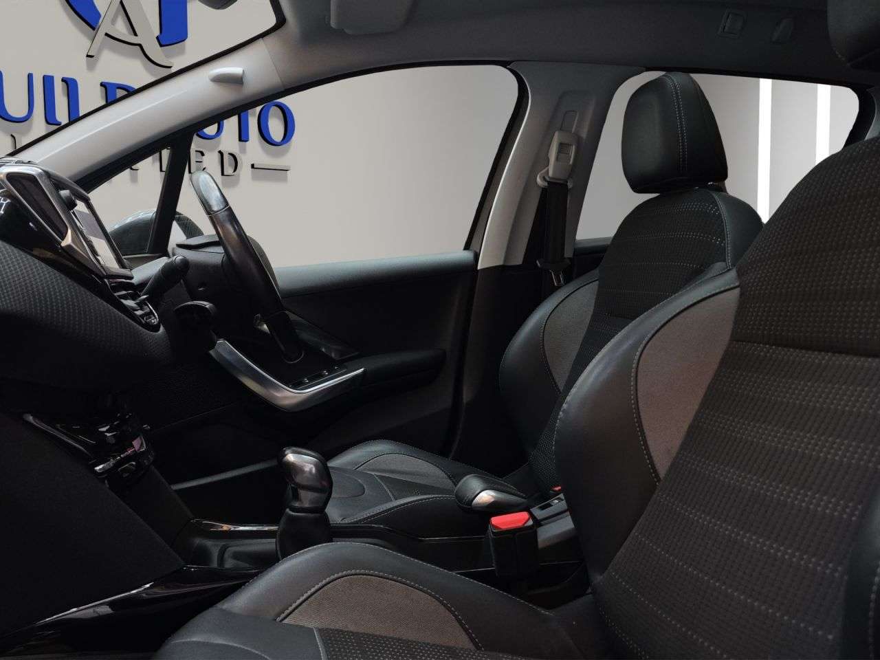 2018 PEUGEOT 2008 2018 PEUGEOT 2008