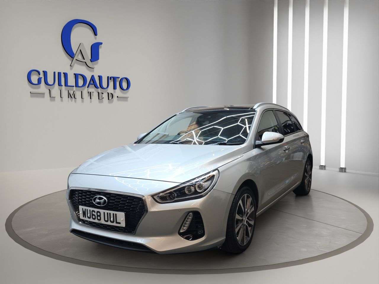 A 2018 HYUNDAI I30 1.4 T-GDi Premium SE Tourer 5dr Petrol Manual Euro 6 (s/s) (140 ps) A 2018 HYUNDAI I30 1.4 T-GDi Premium SE Tourer 5dr Petrol Manual Euro 6 (s/s) (140 ps)