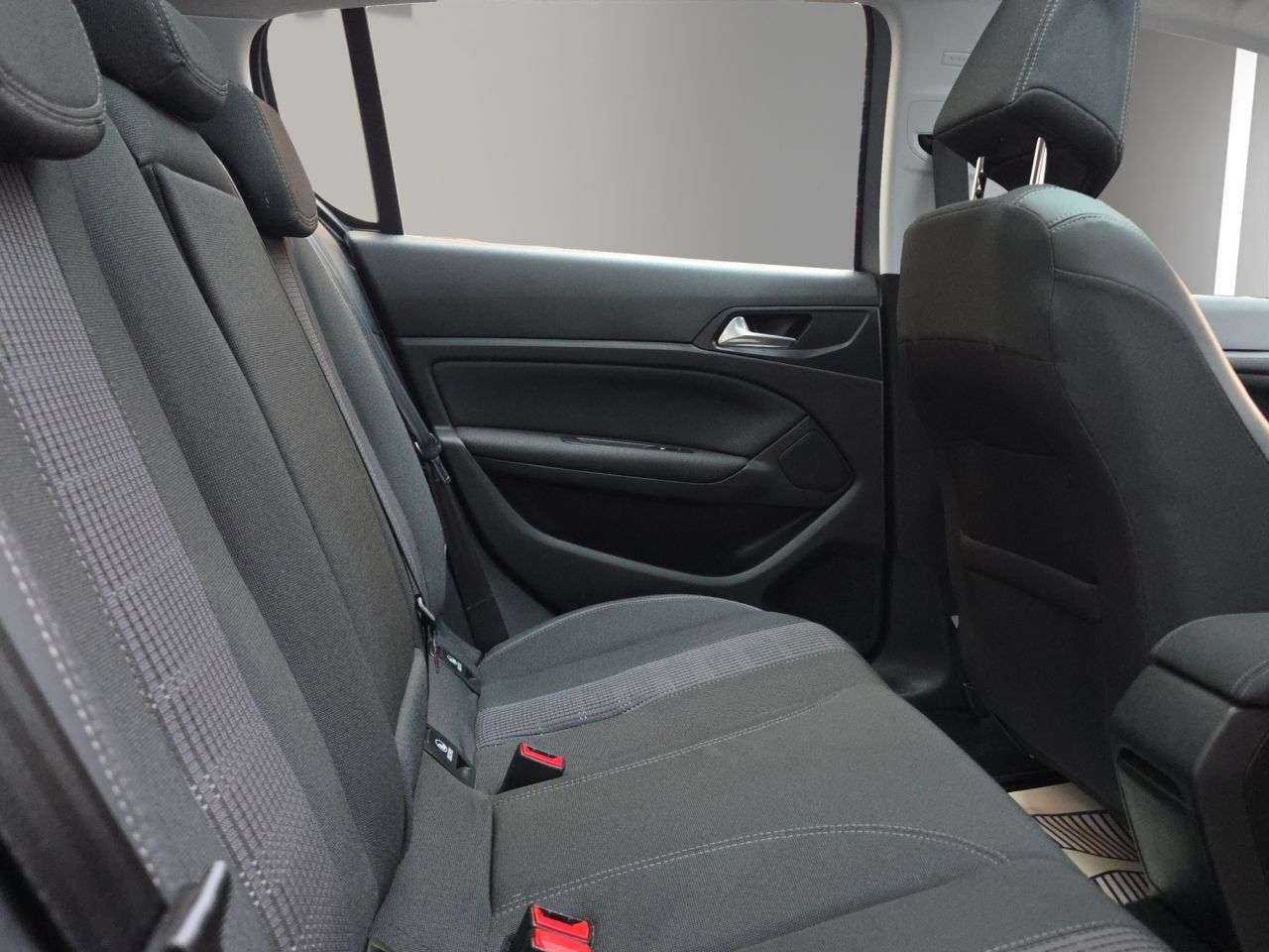 2018 PEUGEOT 308 2018 PEUGEOT 308