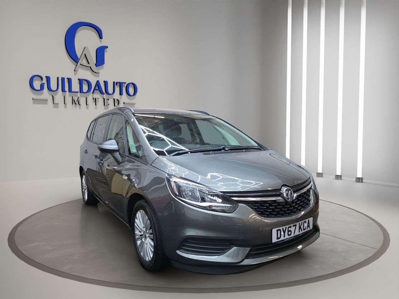 A 2017 VAUXHALL ZAFIRA TOURER 1.6 CDTi ecoTEC Design MPV 5dr Diesel Manual Euro 6 (s/s) (134 ps) A 2017 VAUXHALL ZAFIRA TOURER 1.6 CDTi ecoTEC Design MPV 5dr Diesel Manual Euro 6 (s/s) (134 ps)