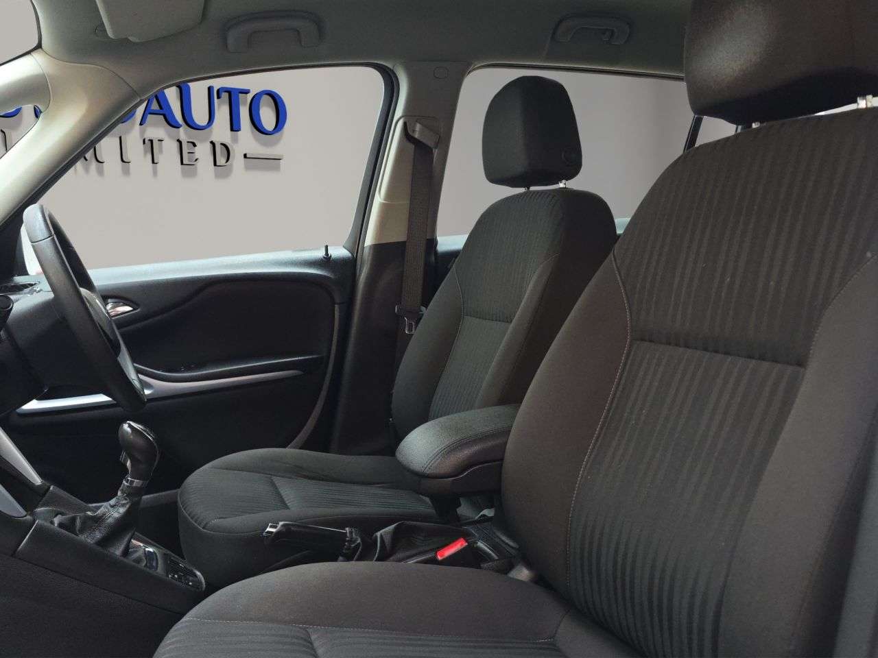 2017 VAUXHALL ZAFIRA TOURER 2017 VAUXHALL ZAFIRA TOURER
