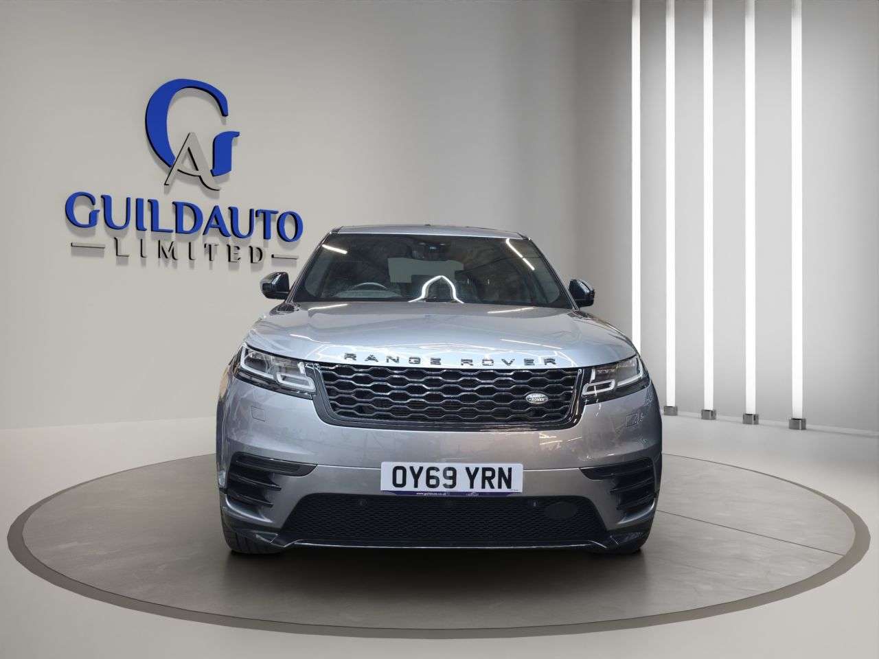 A 2019 LAND ROVER RANGE ROVER VELAR 2.0 D240 R-Dynamic HSE SUV 5dr Diesel Auto 4WD Euro 6 (s/s) (240 ps) A 2019 LAND ROVER RANGE ROVER VELAR 2.0 D240 R-Dynamic HSE SUV 5dr Diesel Auto 4WD Euro 6 (s/s) (240 ps)