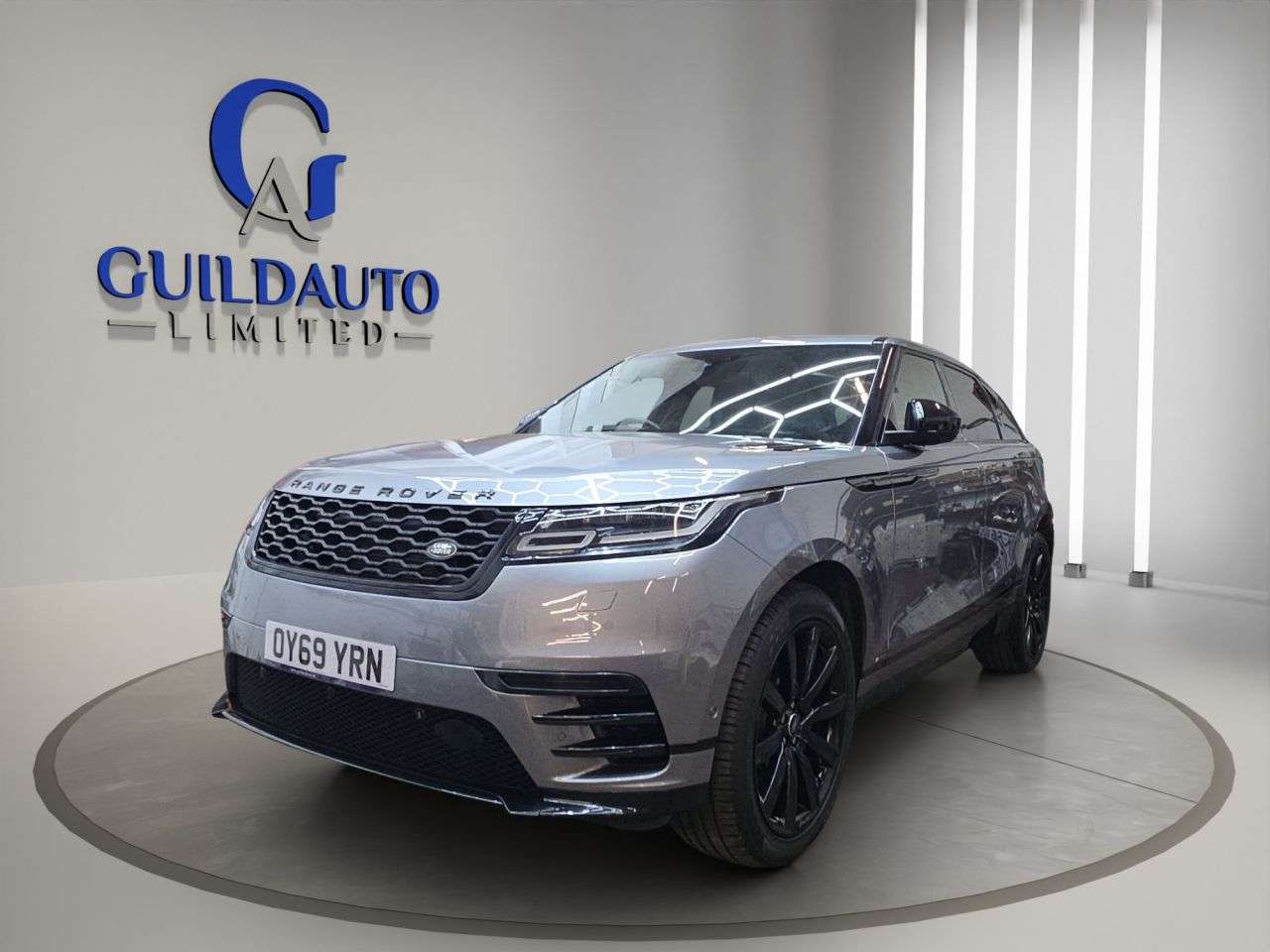 A 2019 LAND ROVER RANGE ROVER VELAR 2.0 D240 R-Dynamic HSE SUV 5dr Diesel Auto 4WD Euro 6 (s/s) (240 ps) A 2019 LAND ROVER RANGE ROVER VELAR 2.0 D240 R-Dynamic HSE SUV 5dr Diesel Auto 4WD Euro 6 (s/s) (240 ps)