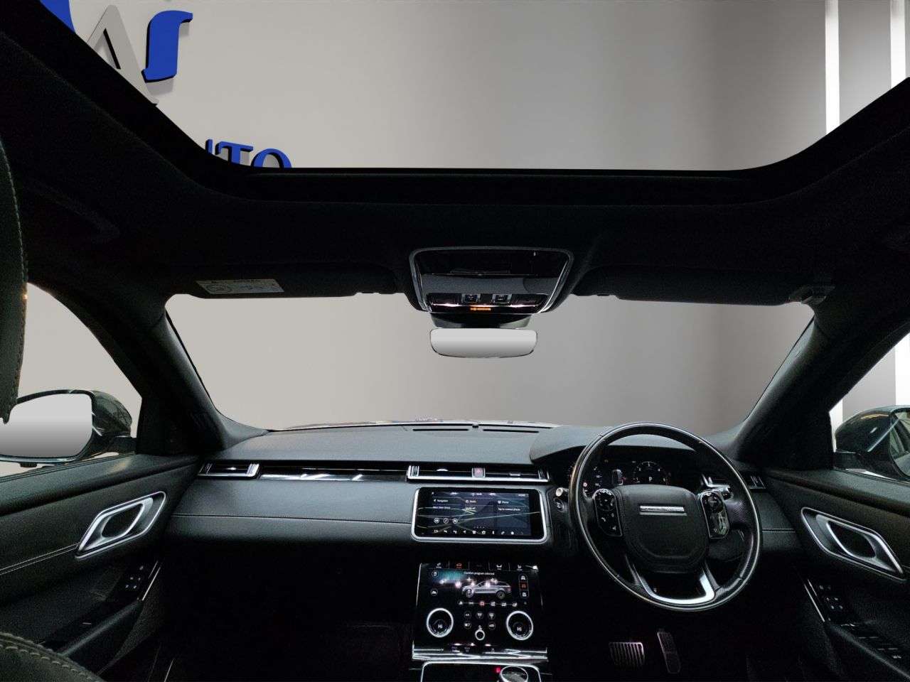 2019 LAND ROVER RANGE ROVER VELAR 2019 LAND ROVER RANGE ROVER VELAR