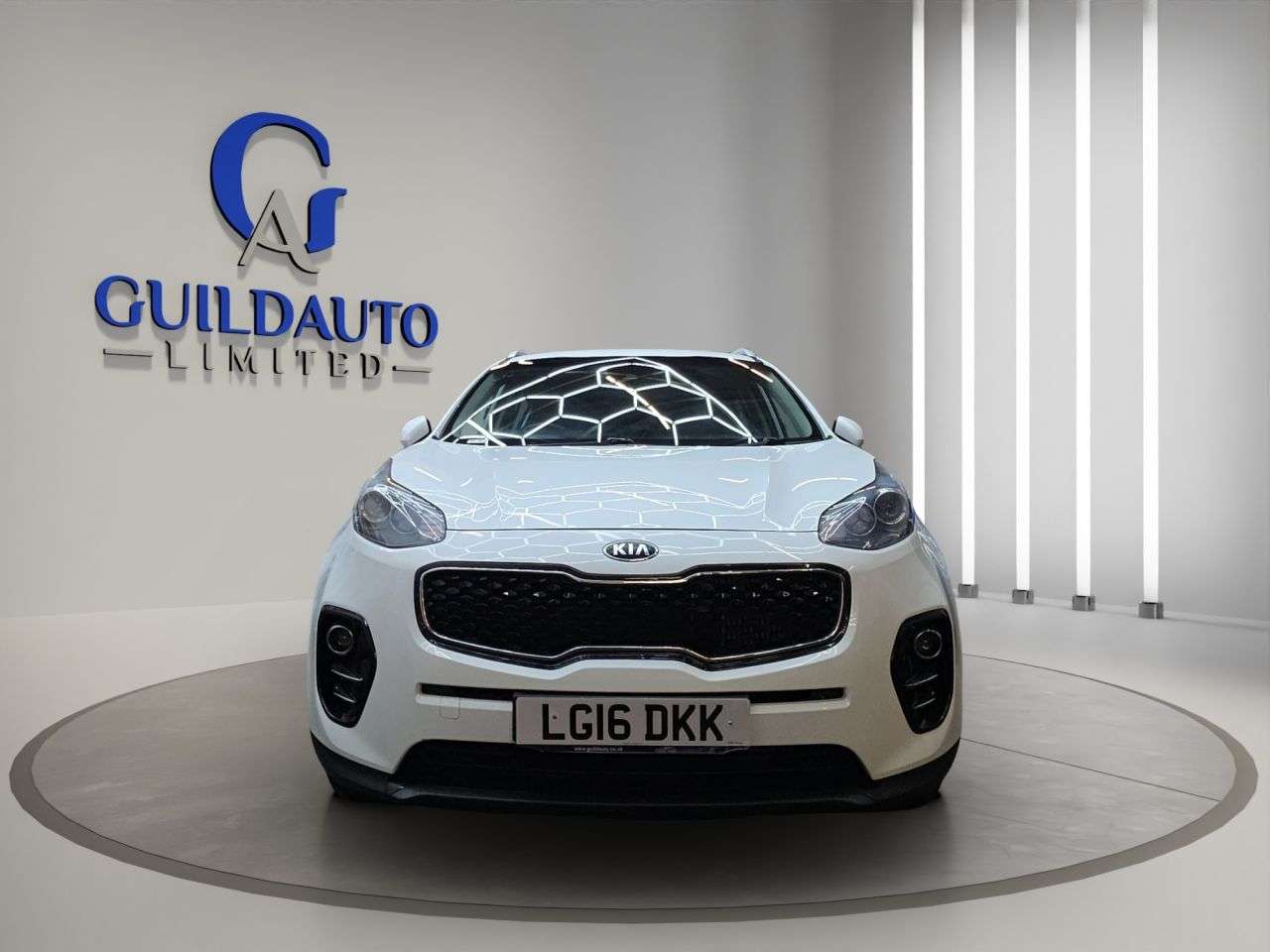 A 2016 KIA SPORTAGE 2.0 CRDi KX-3 SUV 5dr Diesel Manual AWD Euro 6 (134 bhp) A 2016 KIA SPORTAGE 2.0 CRDi KX-3 SUV 5dr Diesel Manual AWD Euro 6 (134 bhp)