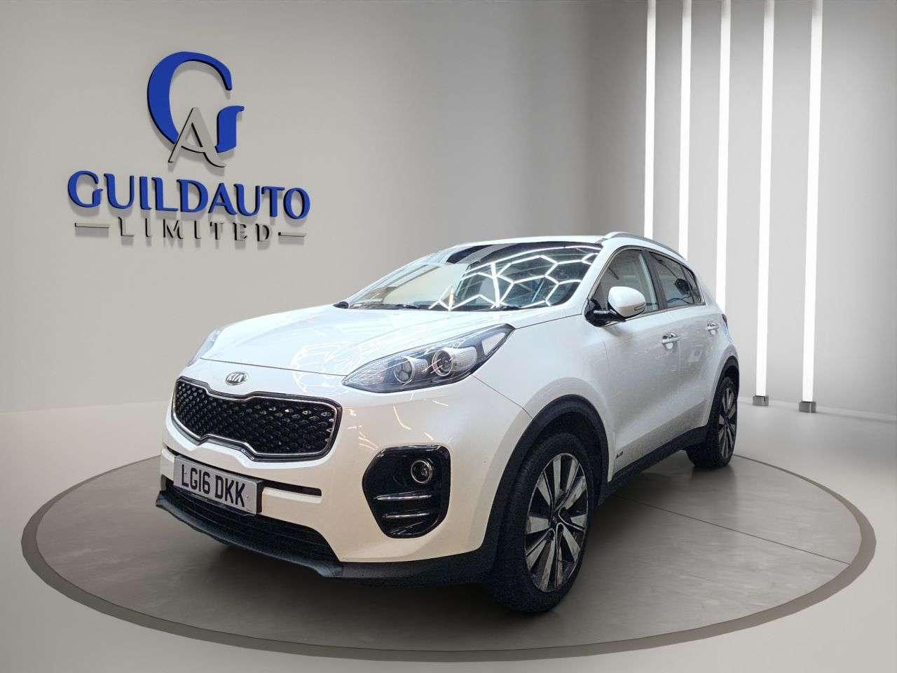A 2016 KIA SPORTAGE 2.0 CRDi KX-3 SUV 5dr Diesel Manual AWD Euro 6 (134 bhp) A 2016 KIA SPORTAGE 2.0 CRDi KX-3 SUV 5dr Diesel Manual AWD Euro 6 (134 bhp)