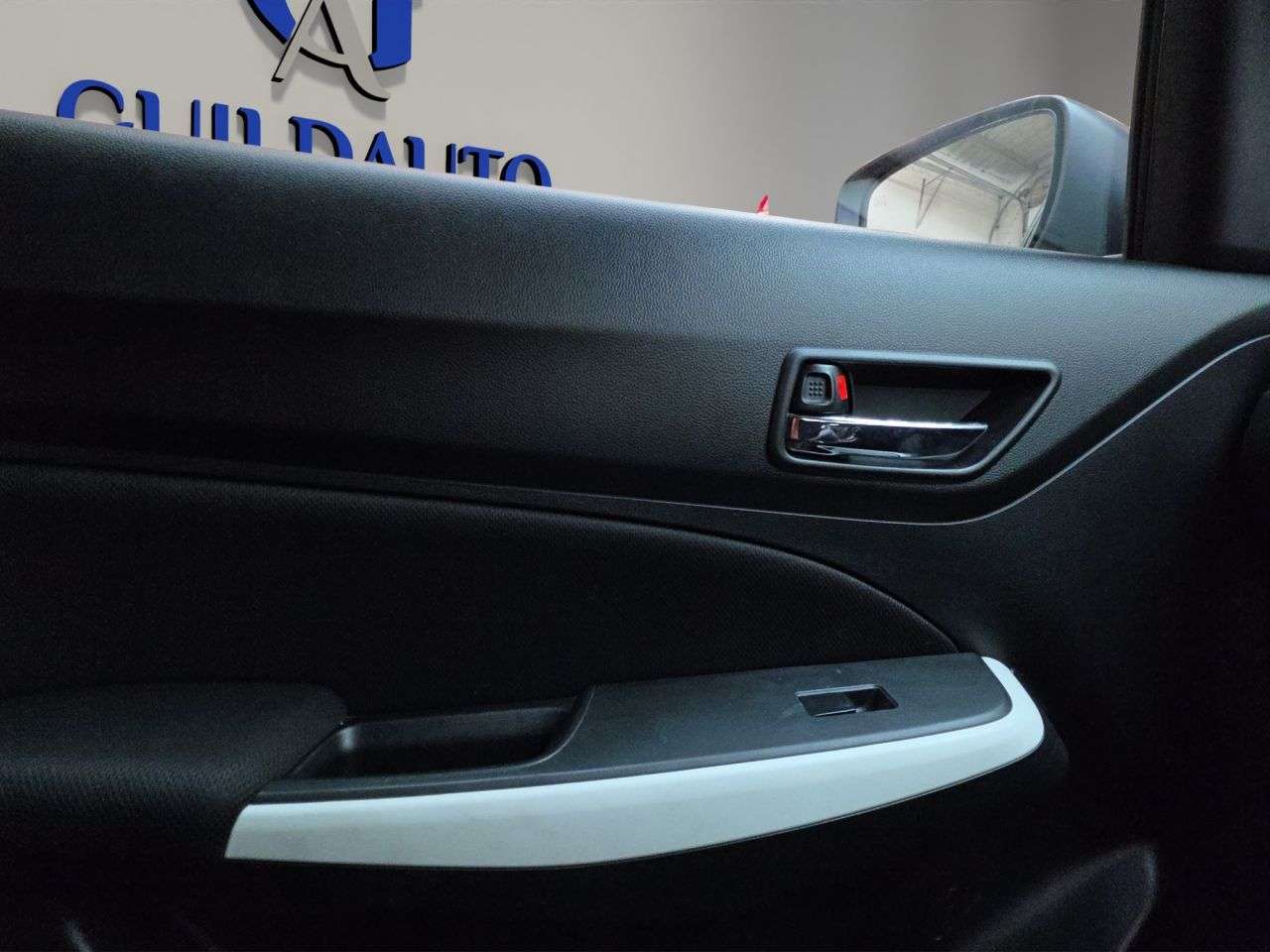2018 SUZUKI SWIFT 2018 SUZUKI SWIFT