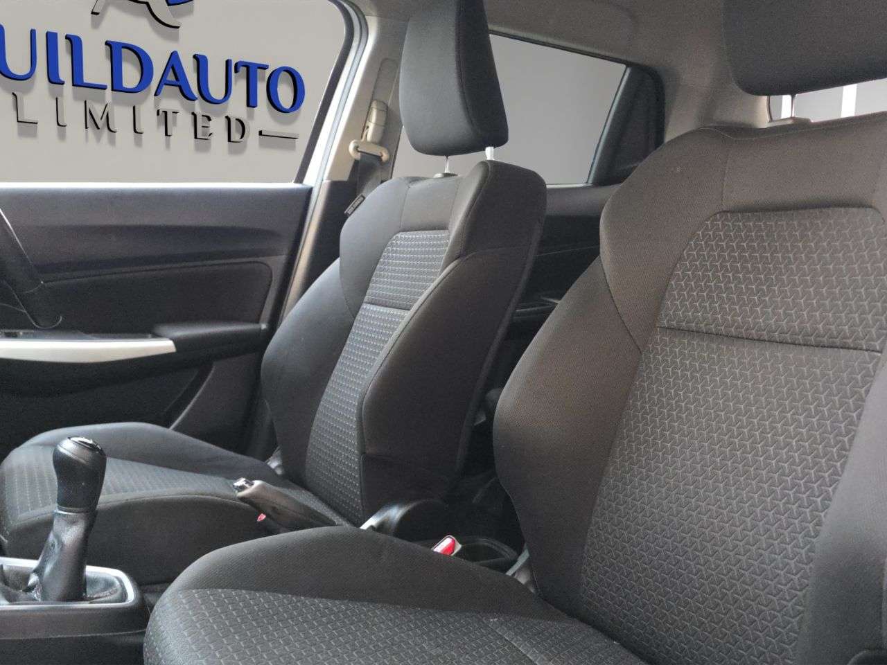 2018 SUZUKI SWIFT 2018 SUZUKI SWIFT