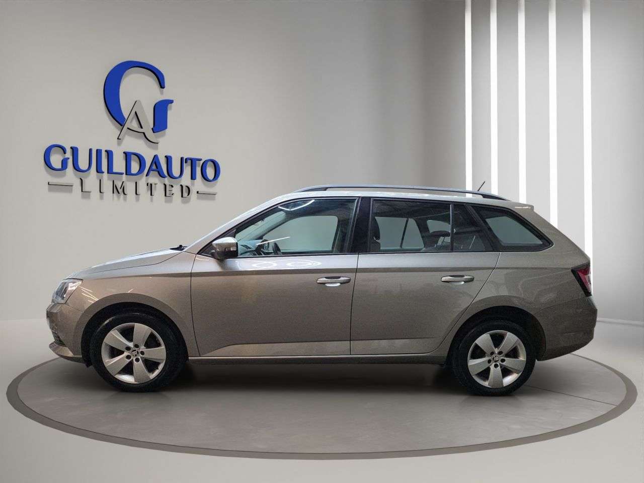 2015 SKODA FABIA 2015 SKODA FABIA