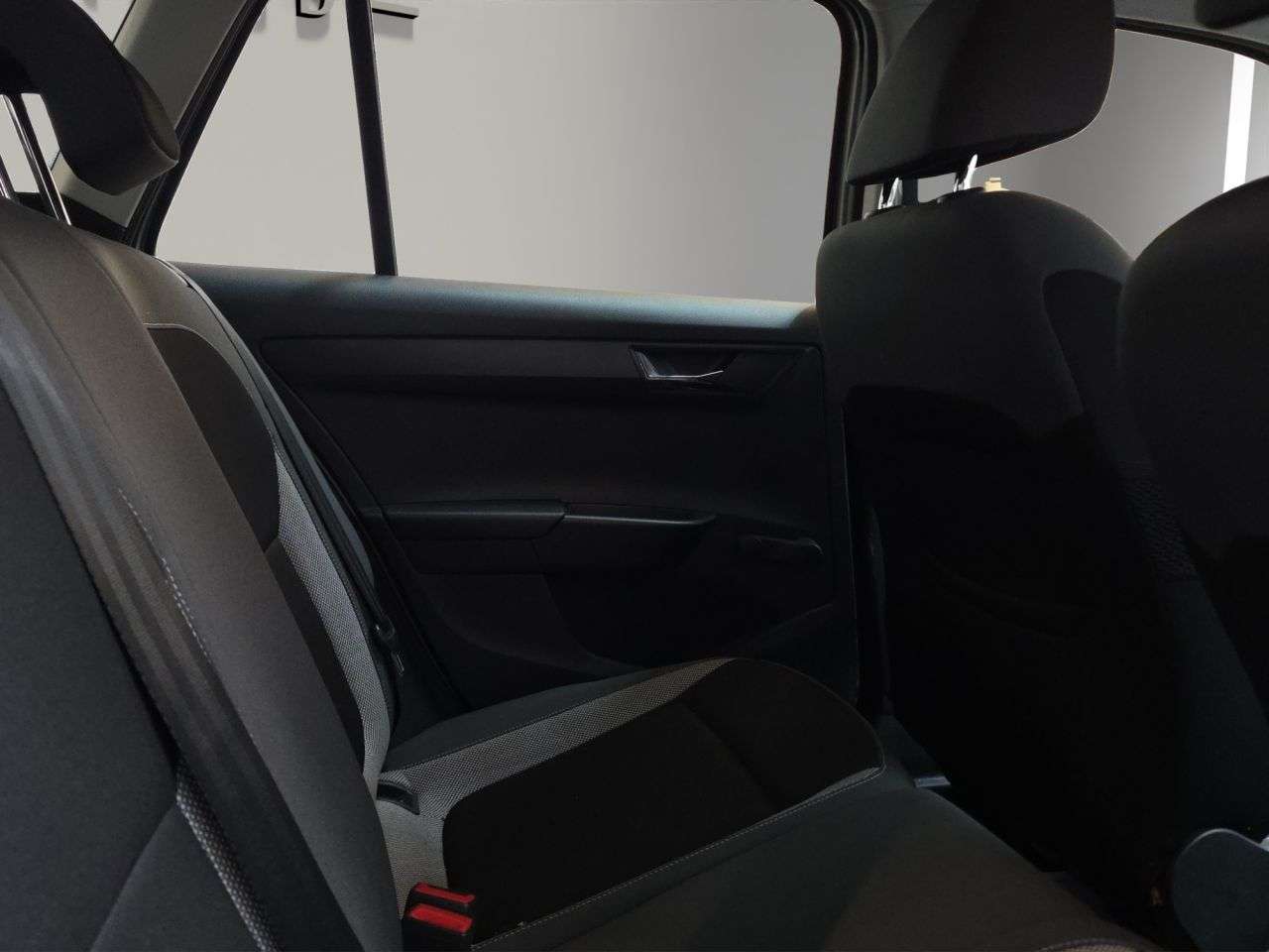 2015 SKODA FABIA 2015 SKODA FABIA