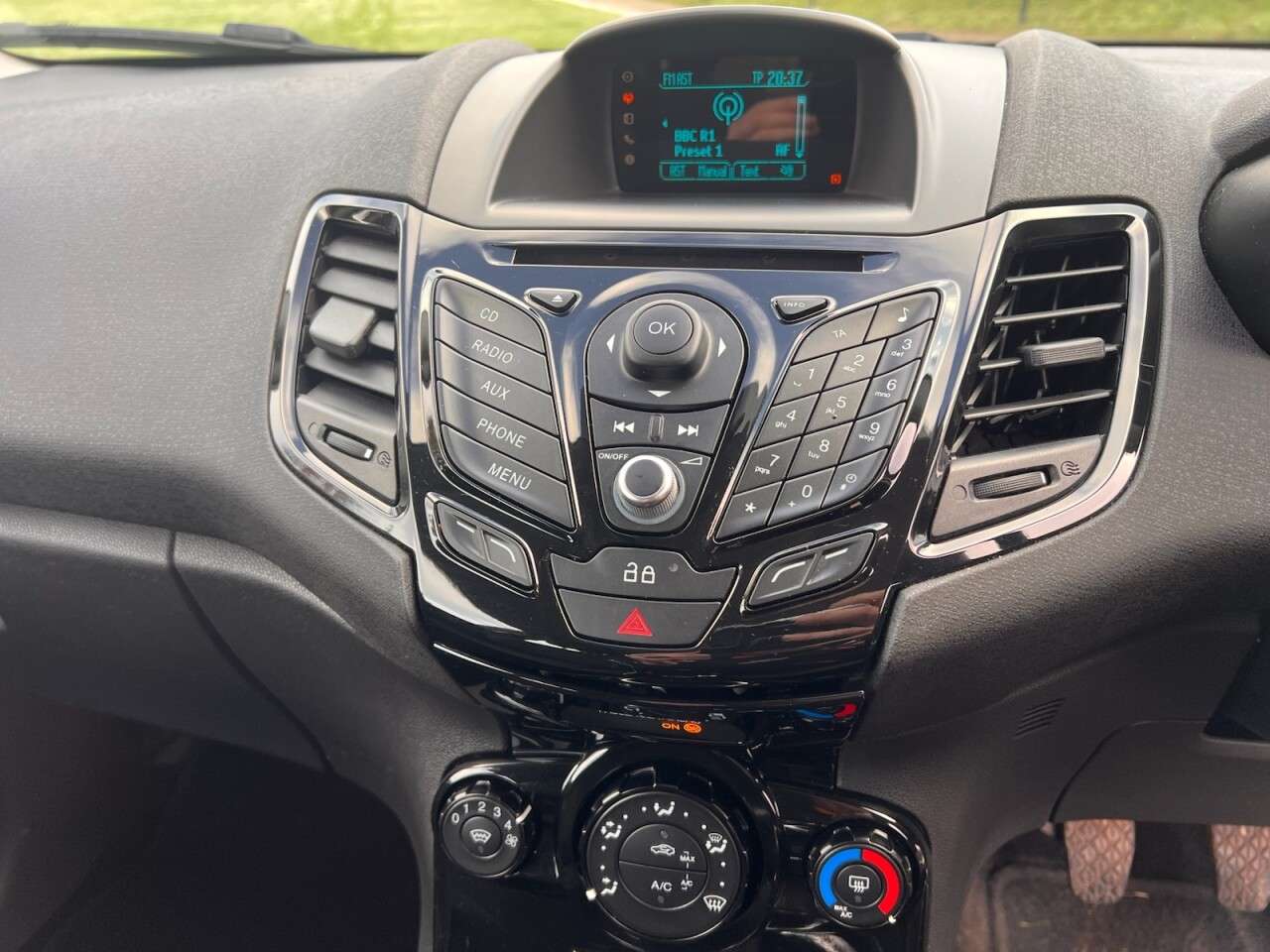 2013 FORD FIESTA 2013 FORD FIESTA