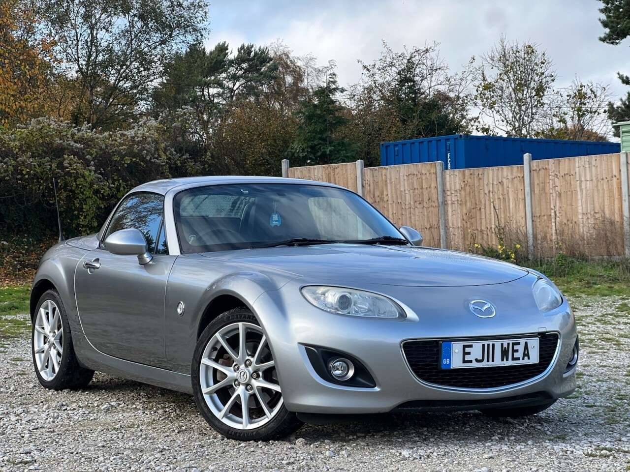 2011 MAZDA MX-5 2011 MAZDA MX-5
