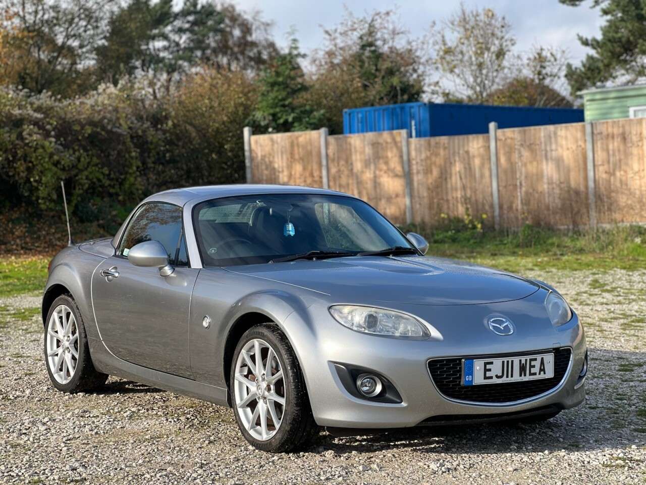 2011 MAZDA MX-5 2011 MAZDA MX-5