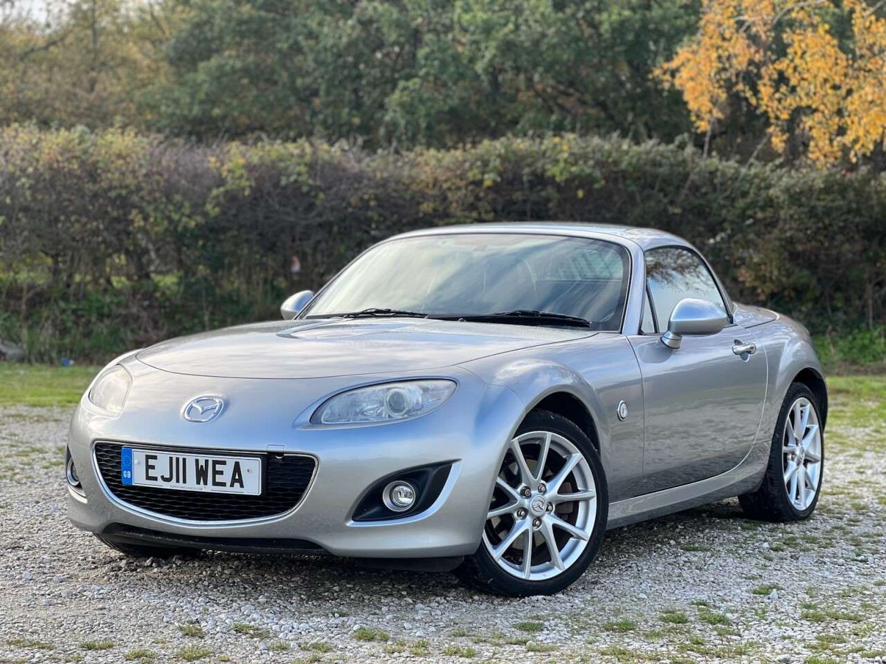 2011 MAZDA MX-5 2011 MAZDA MX-5