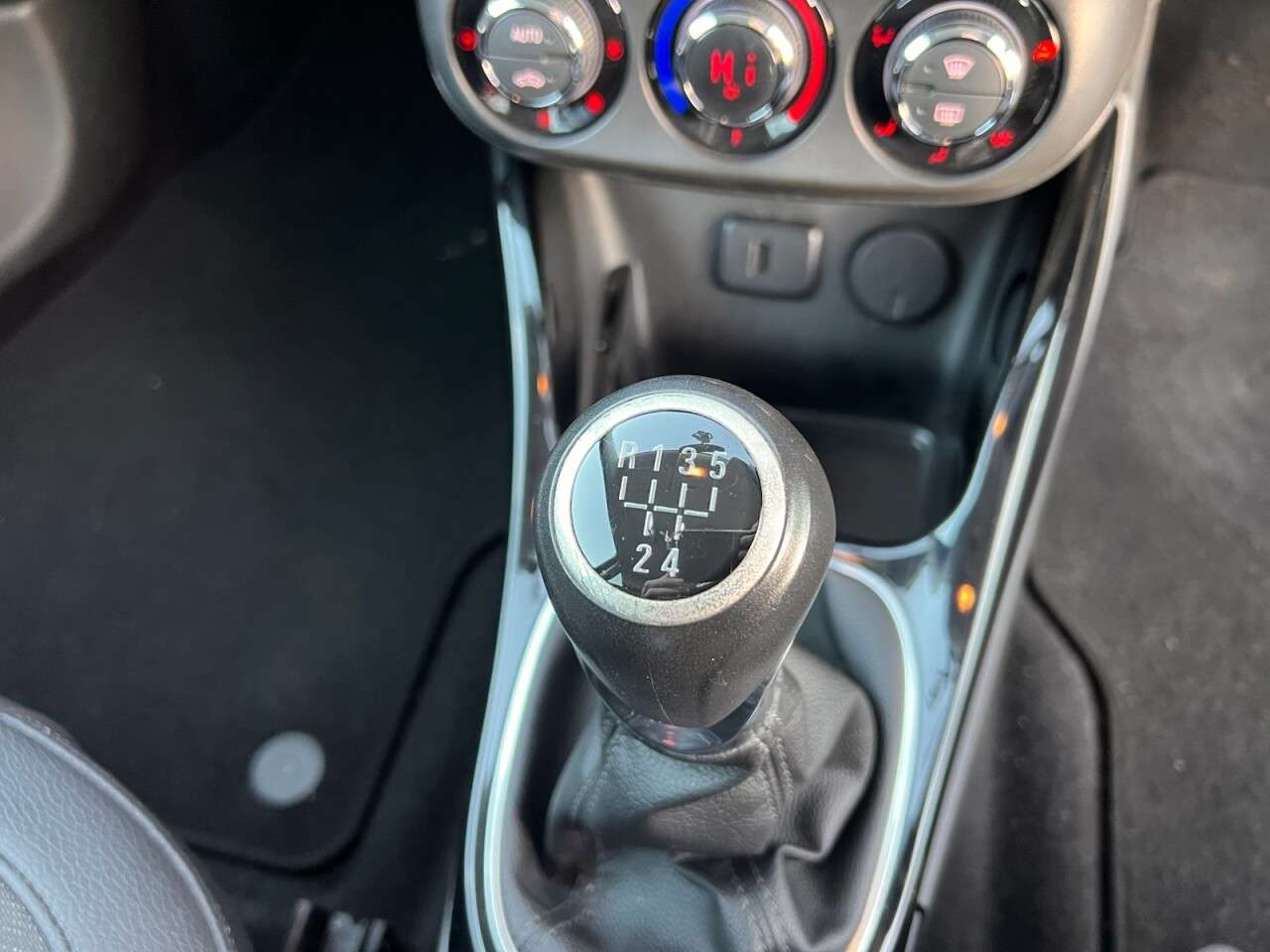 2016 VAUXHALL ADAM 2016 VAUXHALL ADAM