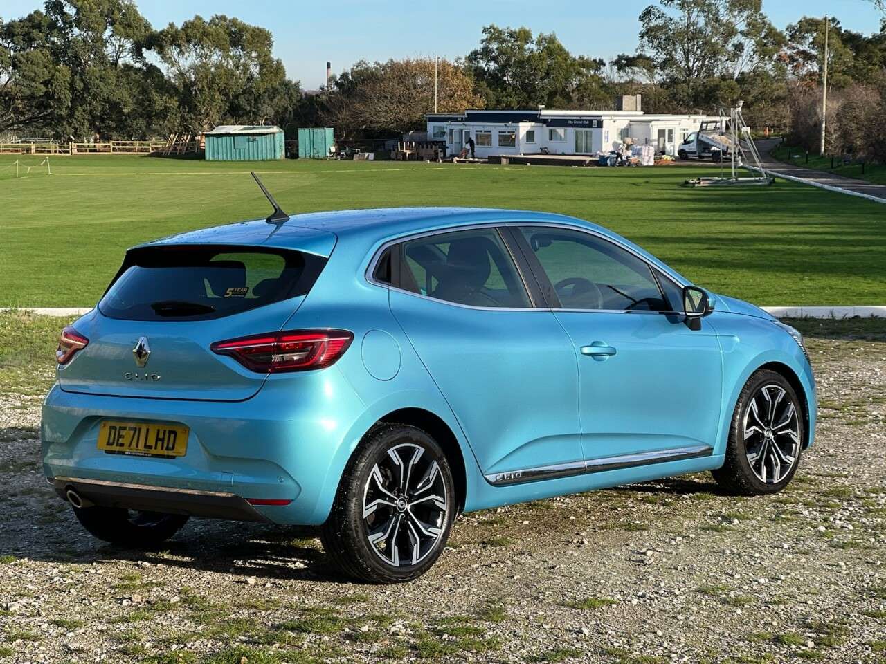 2021 RENAULT CLIO 2021 RENAULT CLIO