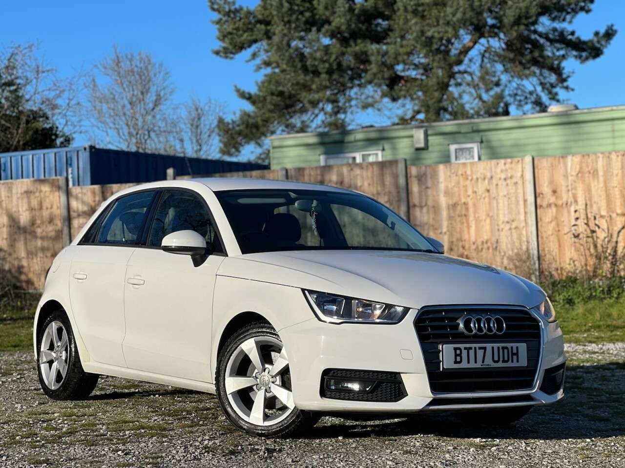 2017 AUDI A1 2017 AUDI A1