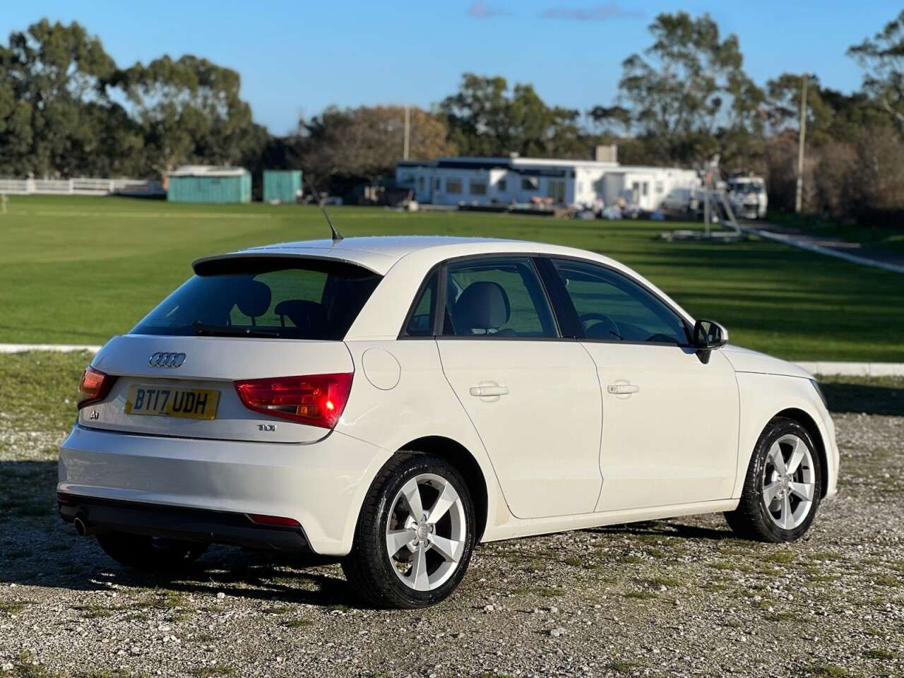 2017 AUDI A1 2017 AUDI A1