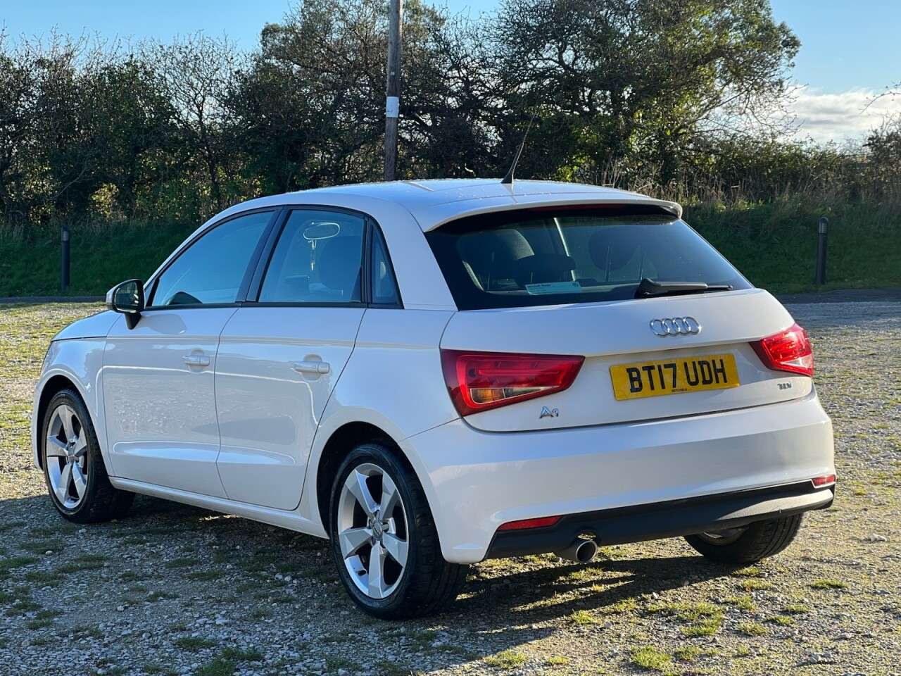 2017 AUDI A1 2017 AUDI A1