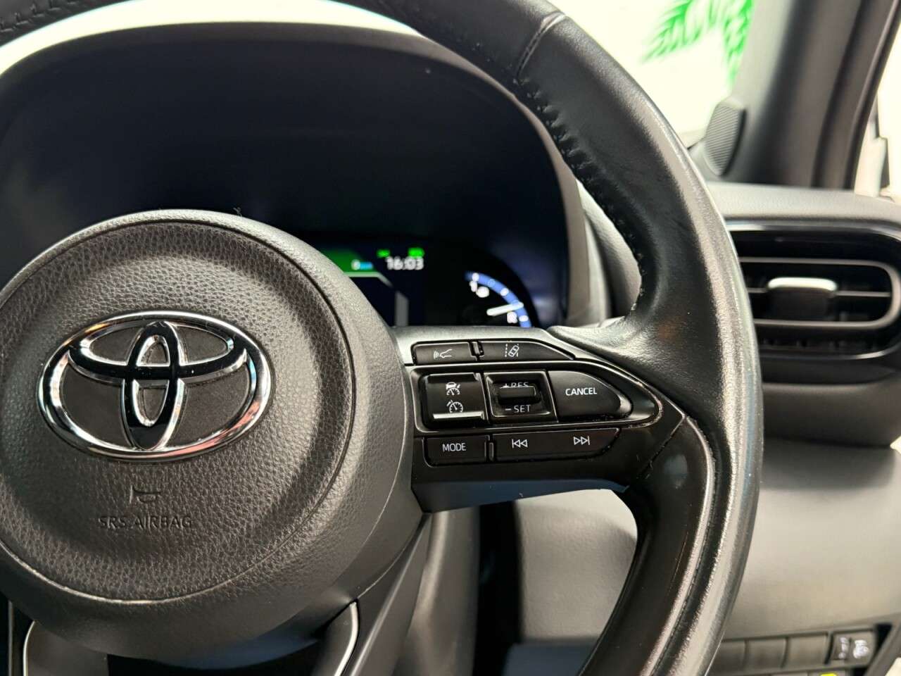 2021 TOYOTA YARIS CROSS 2021 TOYOTA YARIS CROSS