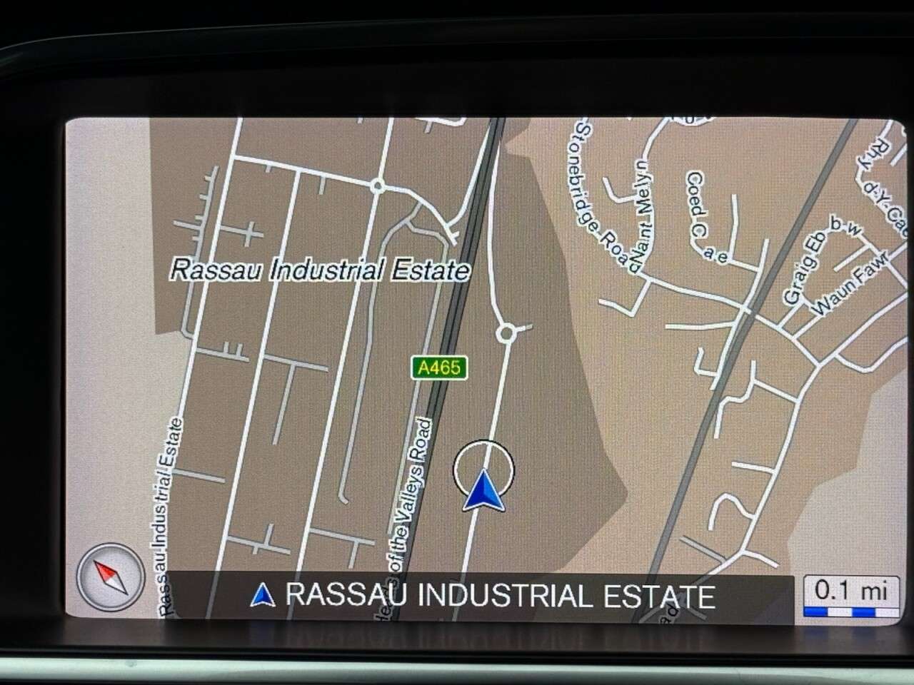 2017 VOLVO V40 2017 VOLVO V40