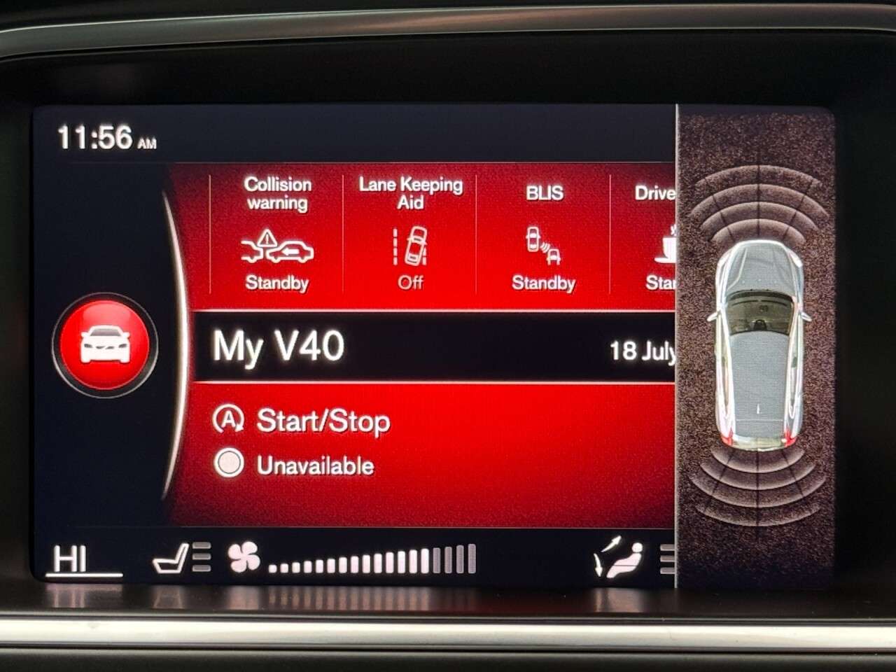 2017 VOLVO V40 2017 VOLVO V40