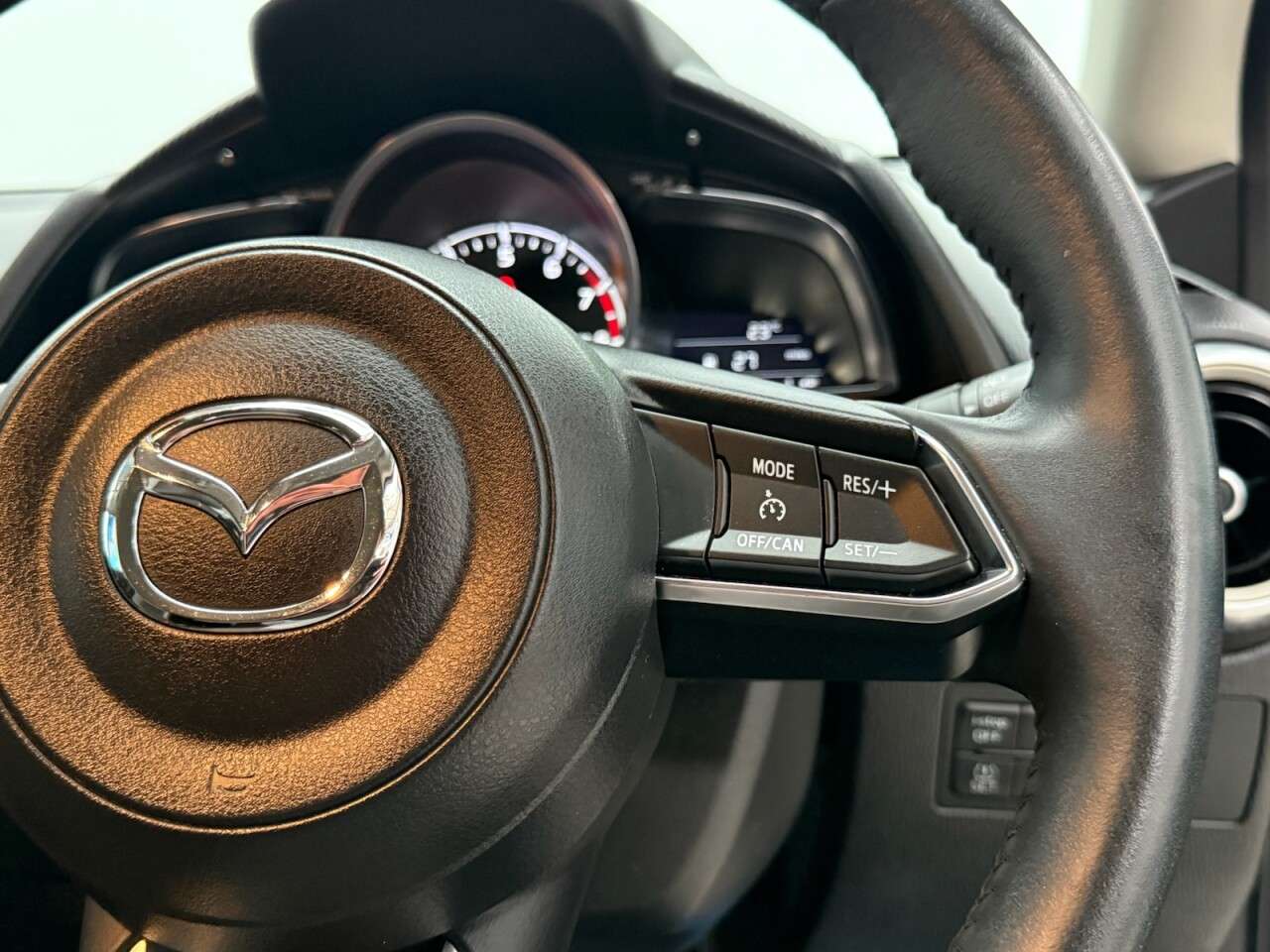 2021 MAZDA MAZDA2 2021 MAZDA MAZDA2