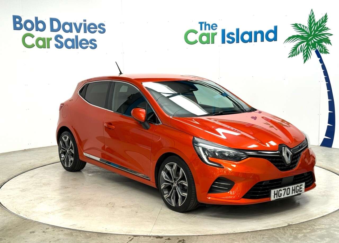 A 2021 RENAULT CLIO 1.0 TCe S Edition Hatchback 5dr Petrol Manual Euro 6 (s/s) (100 ps) Cruise A 2021 RENAULT CLIO 1.0 TCe S Edition Hatchback 5dr Petrol Manual Euro 6 (s/s) (100 ps) Cruise