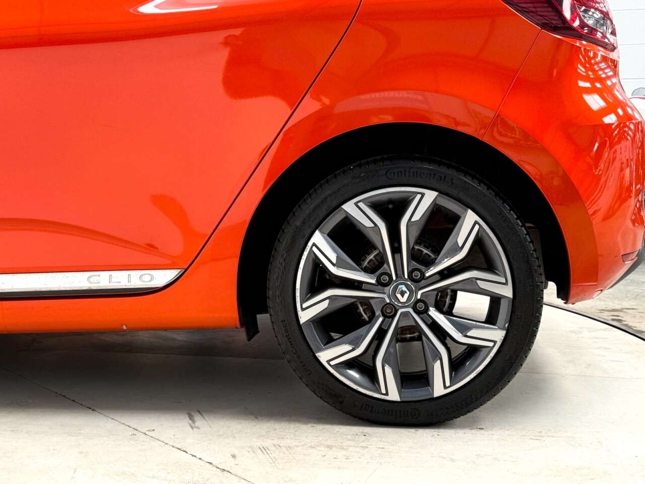 2021 RENAULT CLIO 2021 RENAULT CLIO