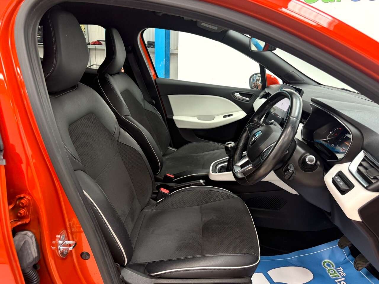 2021 RENAULT CLIO 2021 RENAULT CLIO