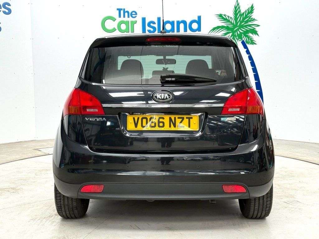 2016 KIA VENGA 2016 KIA VENGA