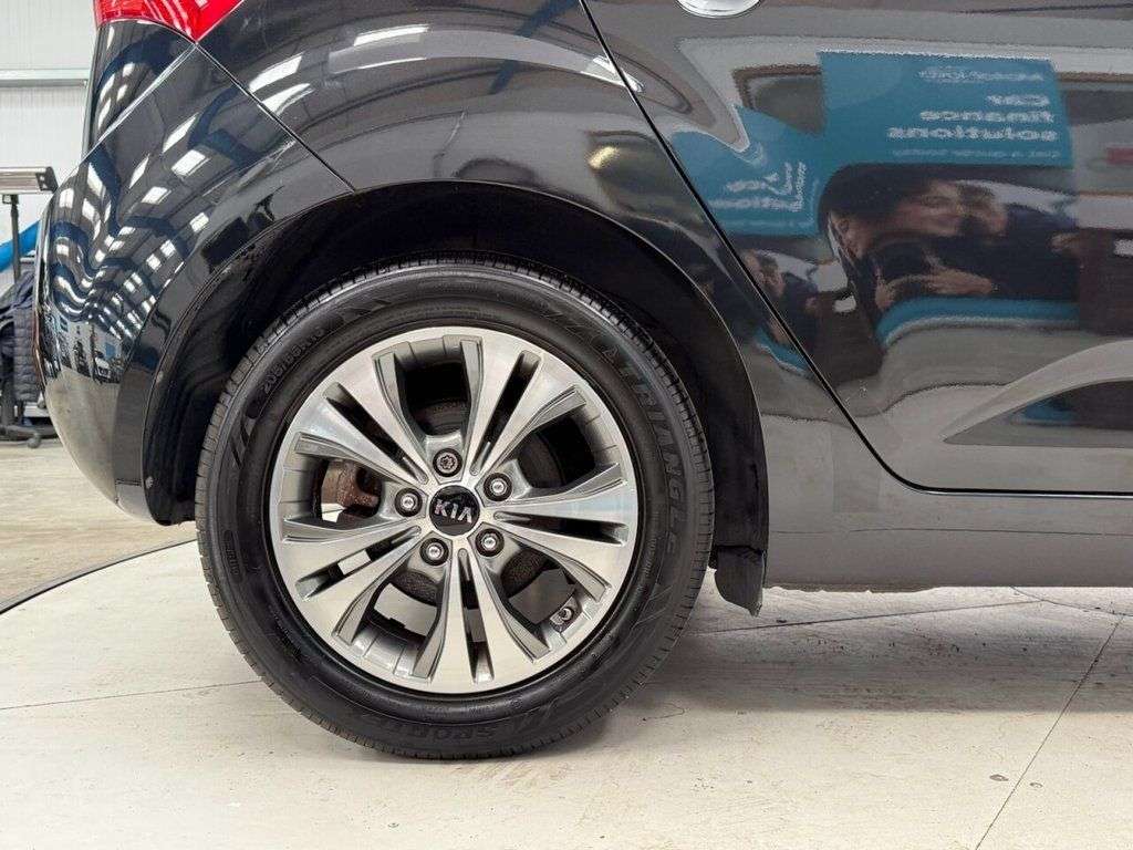 2016 KIA VENGA 2016 KIA VENGA